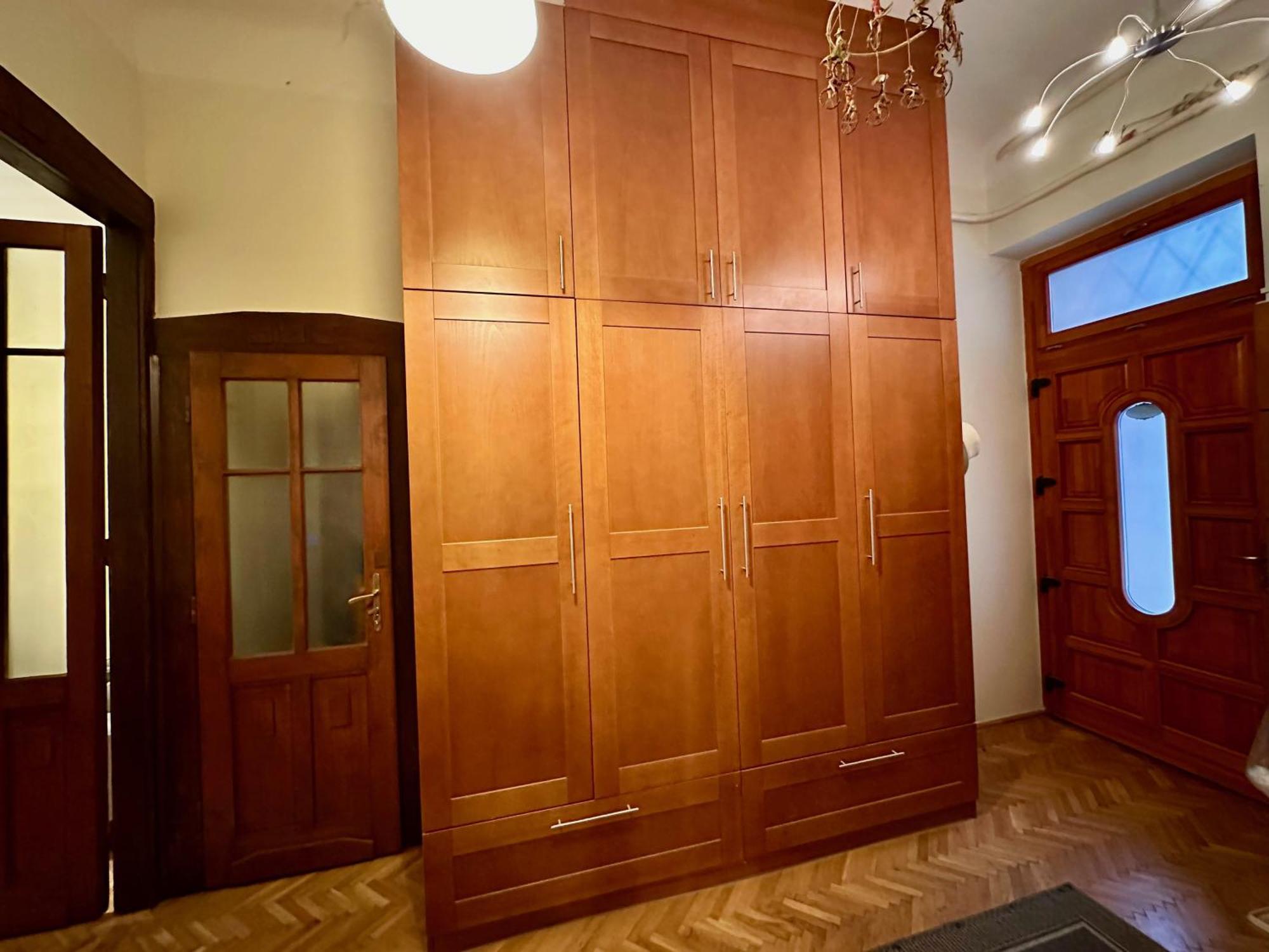 Aloha Apartment